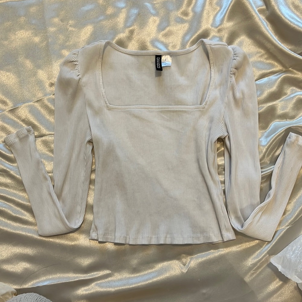 H&M white long sleeve